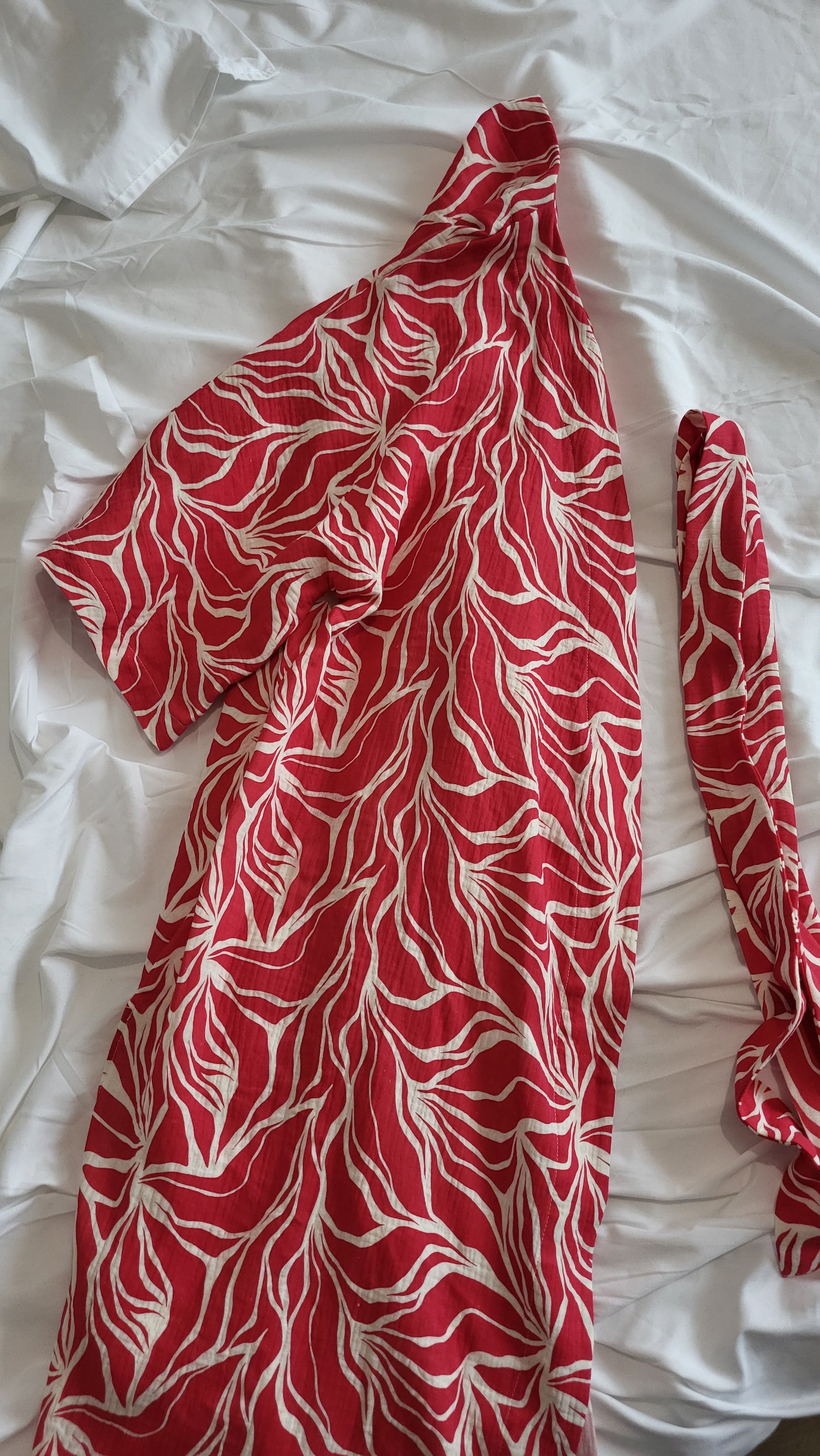 Kimono strandkleedje katoen wit rood Morabeza